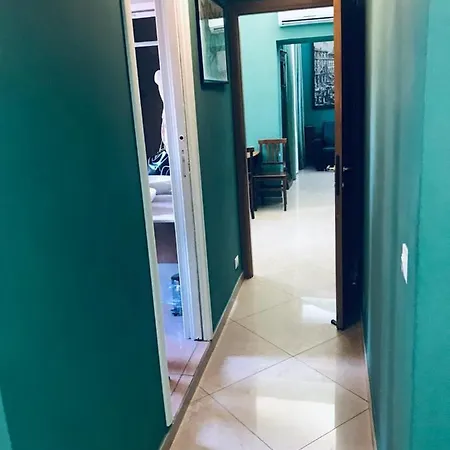 Appartamento 44 Nel Centro Di Via Nazionale *